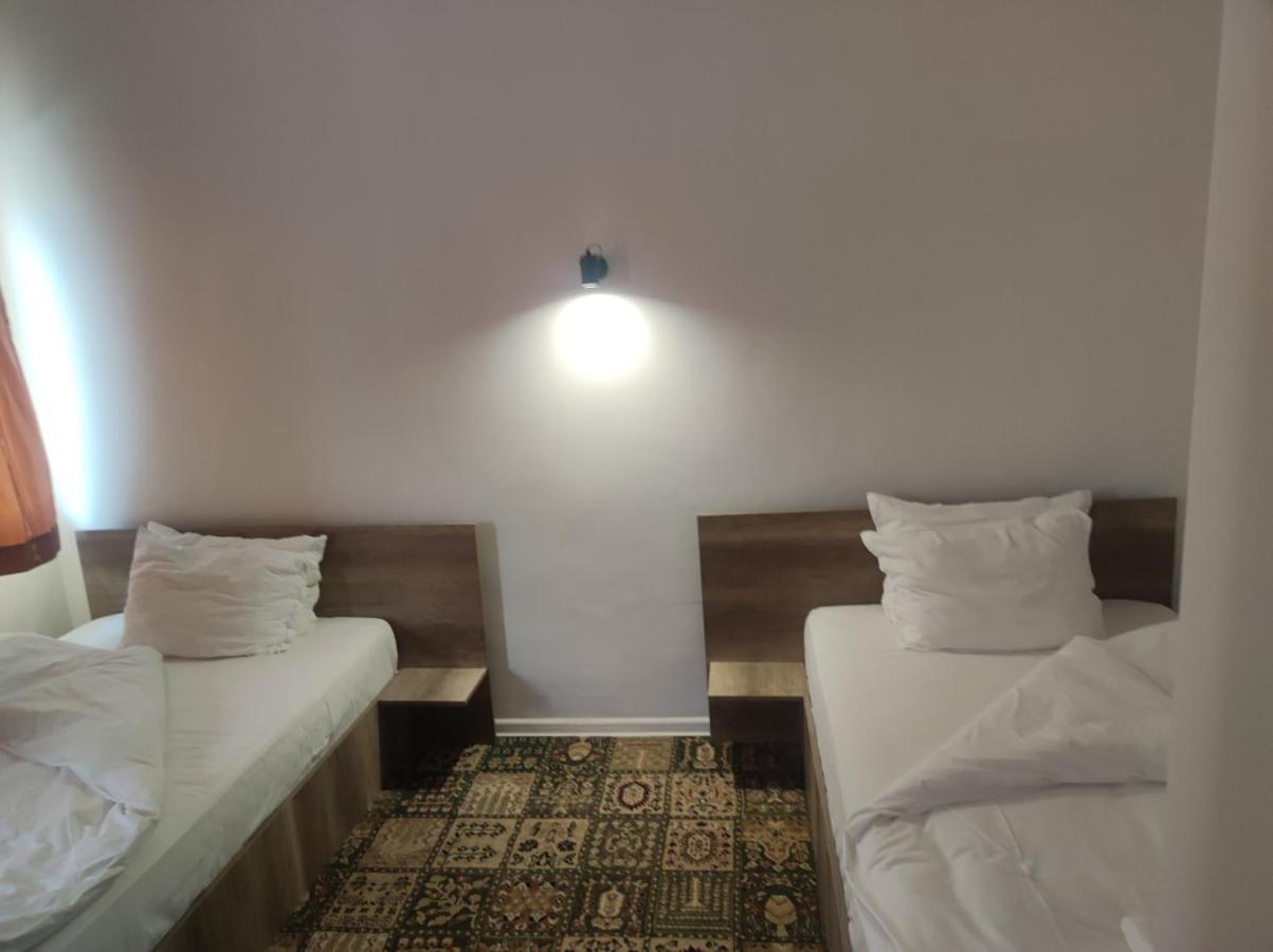 Кианти Hotel Kurdzhali Exterior photo