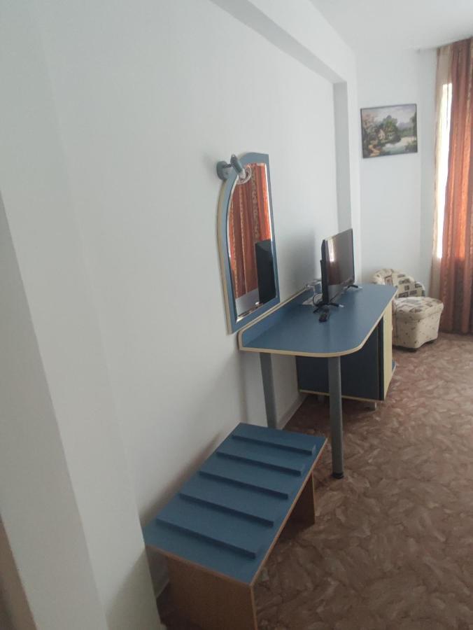 Кианти Hotel Kurdzhali Exterior photo